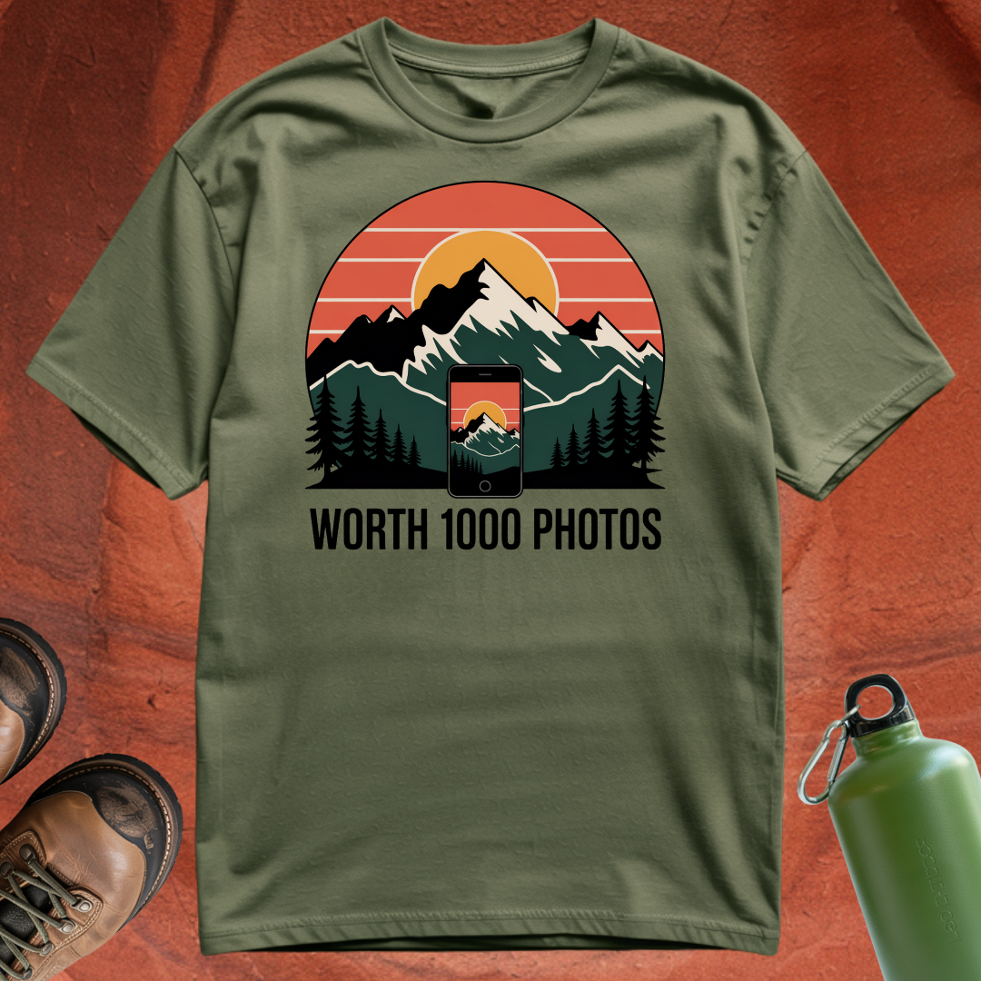 'Worth 1000 Photos' - T Shirt