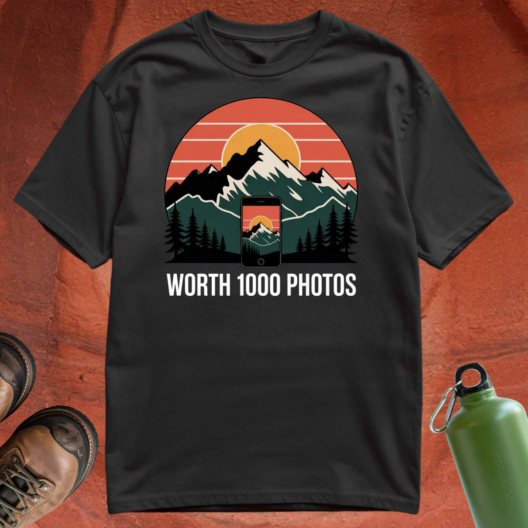 'Worth 1000 Photos' - T Shirt