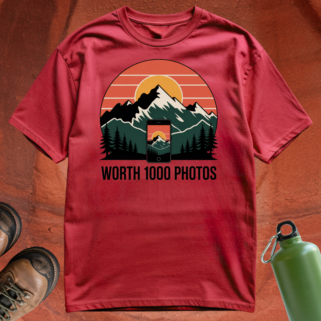 'Worth 1000 Photos' - T Shirt